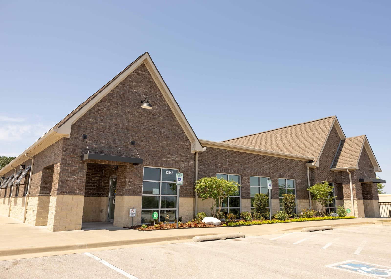 Exterior of the Premier Rheumatology of Oklahoma office at 12142 S Yukon Ave, Glenpool, OK